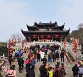 梅州湖北旅游攻略(七月湖北旅游攻略)