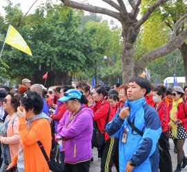 梅州私人伴游是什么 杭州一女大学生出租自己做陪游 每天收费千元