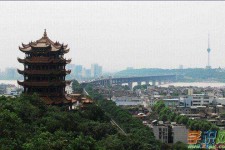 梅州武汉游玩攻略(武汉游玩攻略ppt)