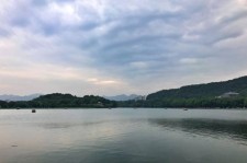 梅州杭州自助游(杭州自助游旅游攻略)