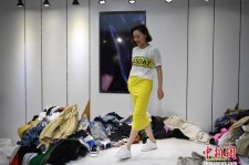 梅州兼职模特试衣服(兼职做试衣模特好吗)