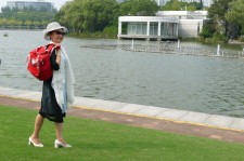 梅州上海中老年妈妈模特兼职(上海中老年妈妈模特兼职雇用)