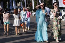 梅州上海商务伴游男雇用(上海雇用高端伴游一天20万)