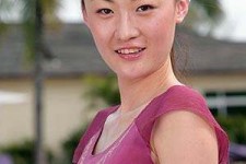 梅州模特兼职必询新丝路飞雪模特(找恋人app就去新丝路飞雪模特)