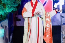 梅州汉服模特是哪种兼职的吗(网上雇用古拆汉服模特可信吗)