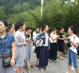 梅州中国伴游论坛(中国伴游市场)
