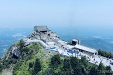 梅州湖南旅游攻略(武汉到湖南旅游攻略)