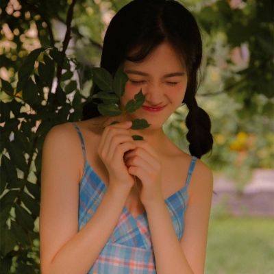 梅州伴游女生柳如烟的资料