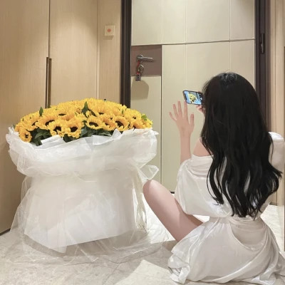 梅州商务伴游带客户去历史古迹游玩