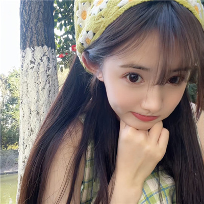 梅州伴游女生上官鹤影的资料