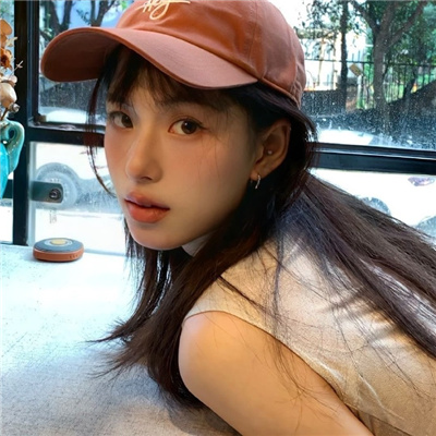 梅州伴游女生杨梦研的资料