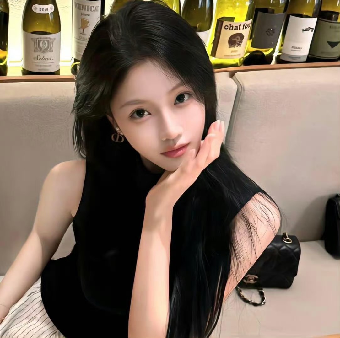 梅州伴游女生阚梦蕊的资料