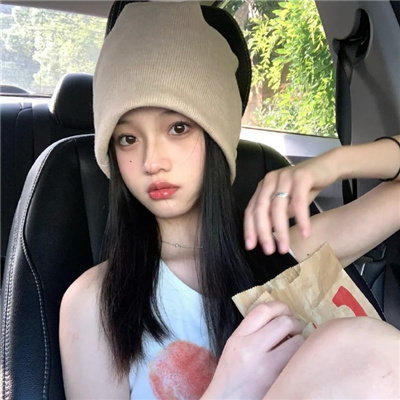 梅州伴游女生乙傲薇的资料