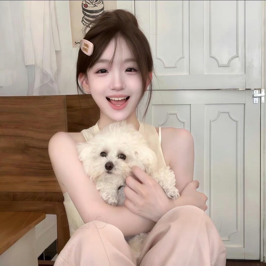 梅州伴游女生周小婷的资料