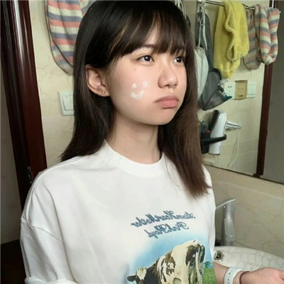 梅州伴游女生邝易云