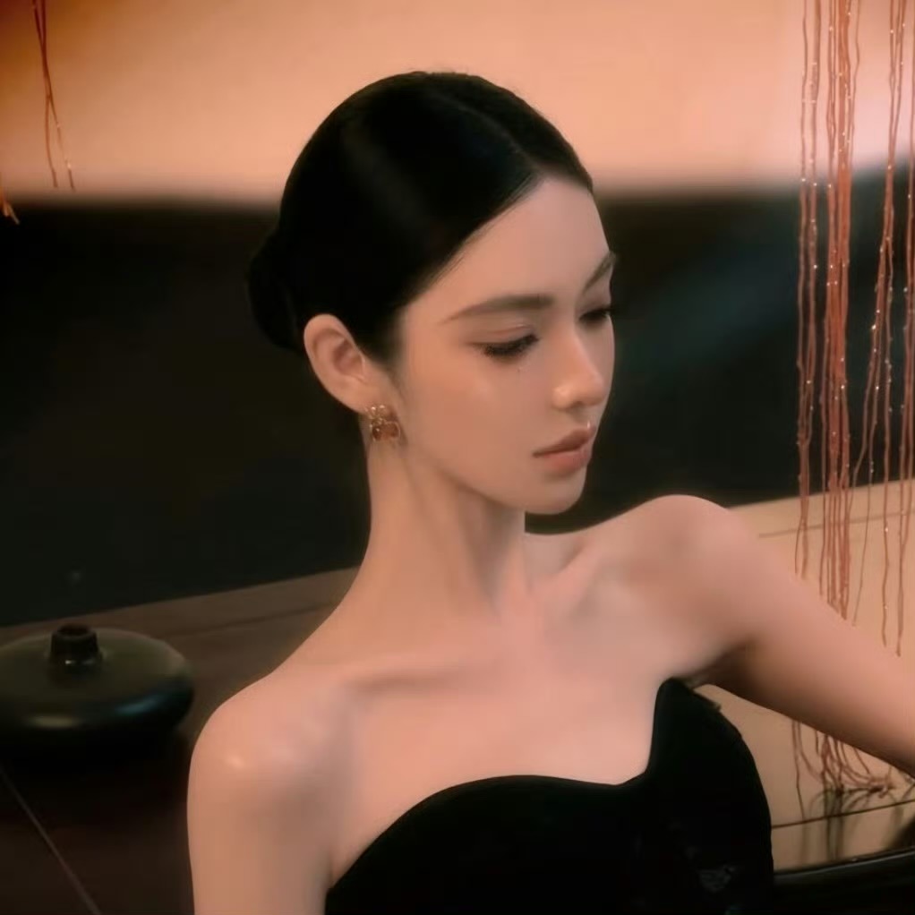 梅州伴游女生 | Emily的资料